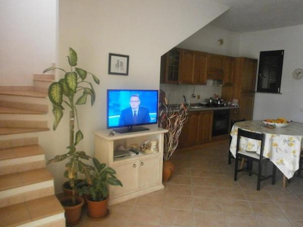 Residenza Li Fureddi Apartment ซาน เตโอโดโร ภายนอก รูปภาพ